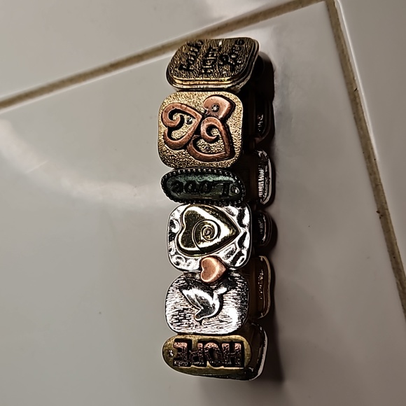 7" Stretch Bible VerseCeltic Charm Bracelet- Beautiful - Picture 7 of 9